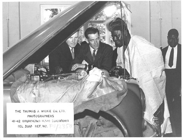 Parent visiting the Autoshop.